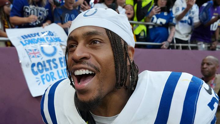 Indianapolis Colts running back Jonathan Taylor (28) celebrates Indianapolis Colts running back Jonathan Taylor (28) celebrates