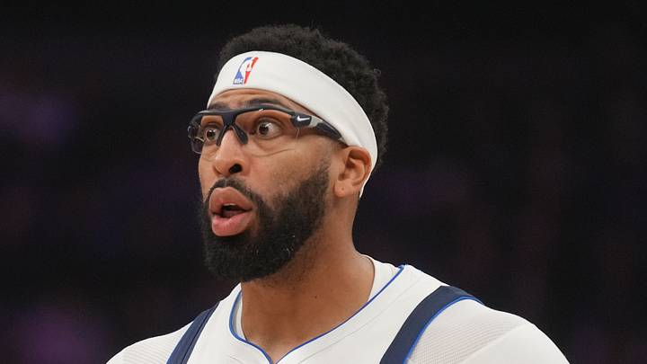Anthony Davis could become a trade target again for Golden State Anthony Davis could become a trade target again for Golden State