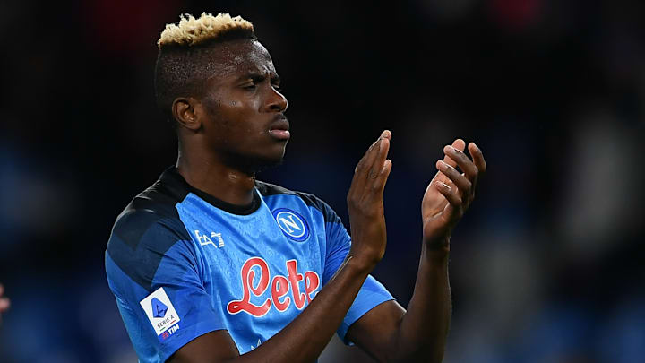 Victor Osimhen dans le viseur du PSG, mais pas seulement