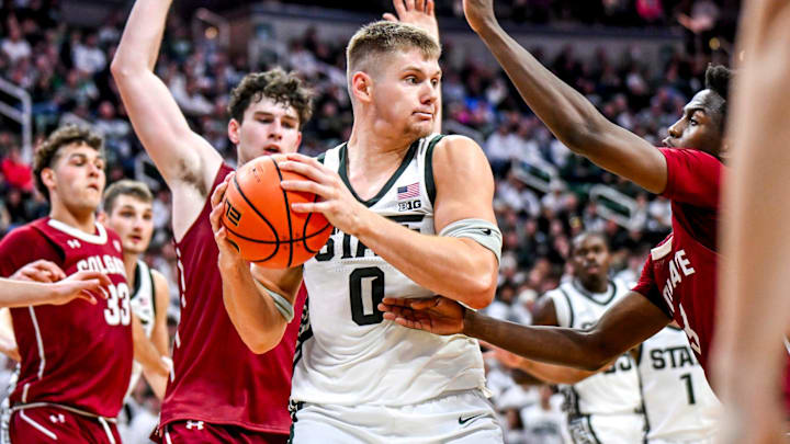 Michigan State's Jaxon Kohler looks to pass against Colgate during the second half on Monday, Nov. 3, 2025, at the Breslin Center in East Lansing.