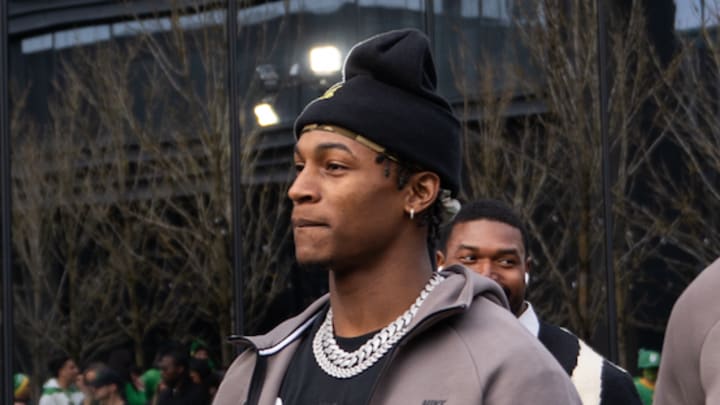 oregon ducks evan stewart name image likeness nil deal DOAF division street sneakers jamari johnson dierre hill jr. oregon ducks evan stewart name image likeness nil deal DOAF division street sneakers jamari johnson dierre hill jr.