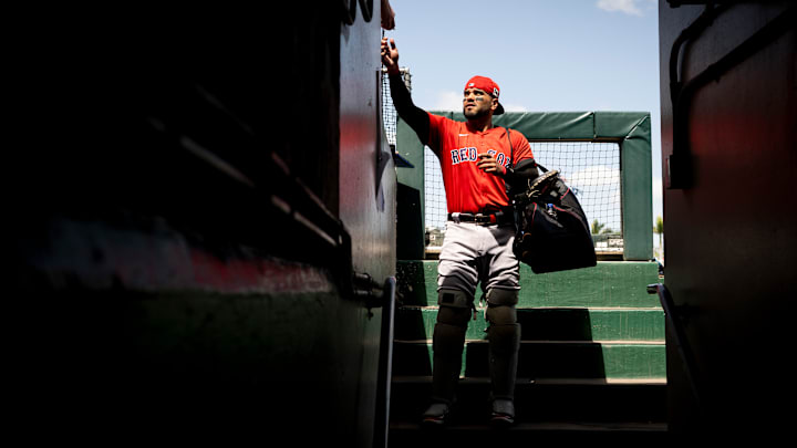 Los receptores se reportarán primero al Spring Training 2026 que los jugadores de posición 