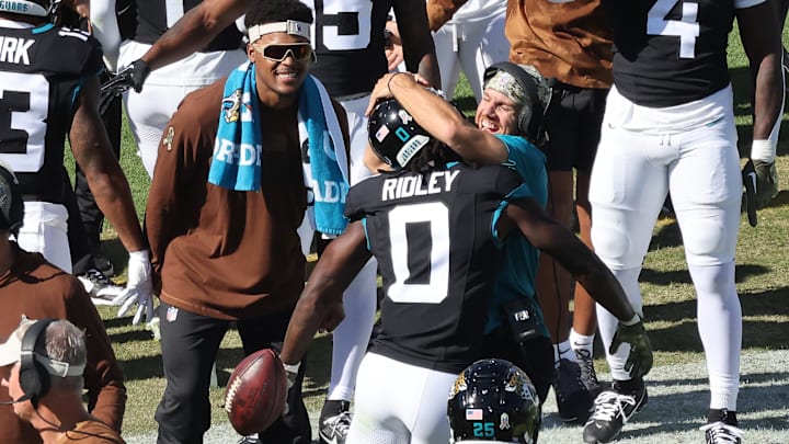 Tennessee Titans v Jacksonville Jaguars