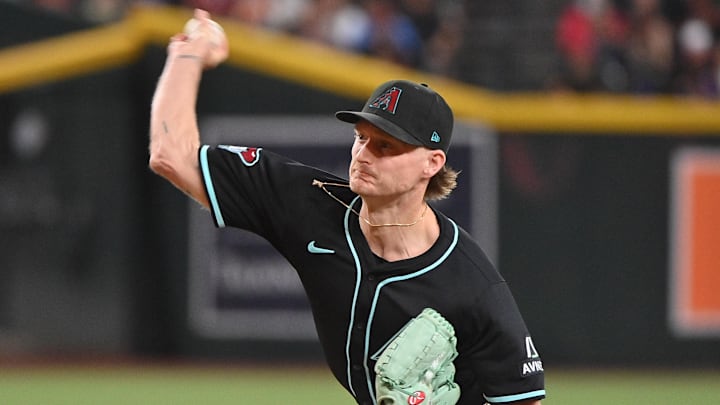 Jun 30, 2025; Phoenix, Arizona, USA;  Arizona Diamondbacks pitcher Shelby Miller (18) throws in the ninth inning against the San Francisco Giants at Chase Field. Mandatory Credit: Matt Kartozian-Imagn Images