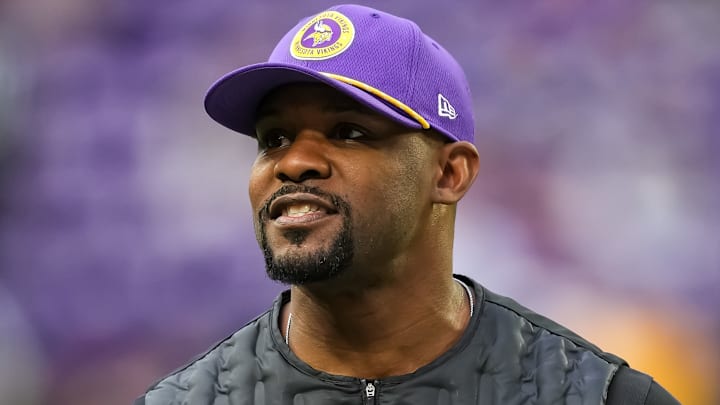Minnesota Vikings defensive coordinator Brian Flores