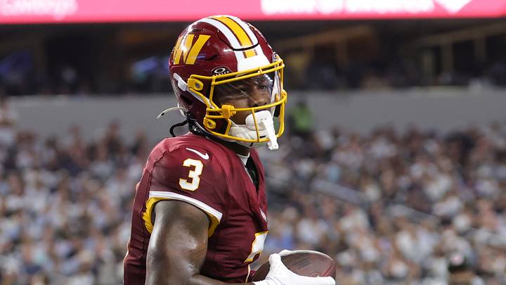 Washington Commanders wide receiver Stefon Diggs Washington Commanders wide receiver Stefon Diggs