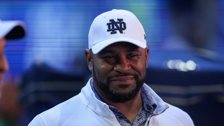 Oct 19, 2024; Atlanta, Georgia, USA; Former Notre Dame Fighting Irish running back Jerome Bettis on the field before a game against the Georgia Tech Yellow Jackets at Mercedes-Benz Stadium. 