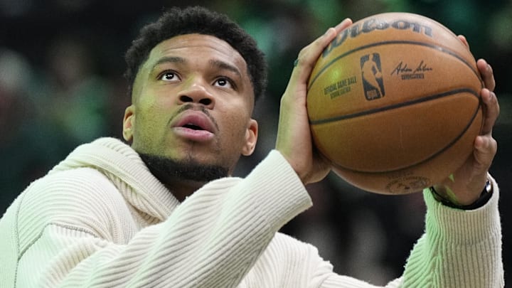 Giannis Antetokounmpo Giannis Antetokounmpo