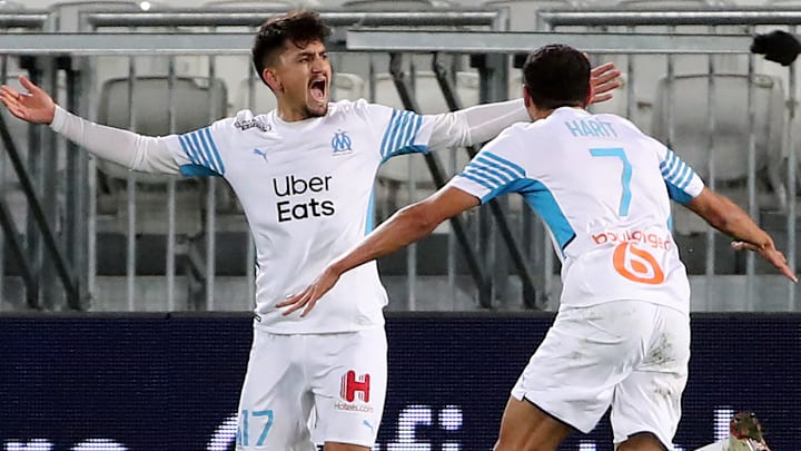 Cengiz Under célèbre son but important à Bordeaux. 