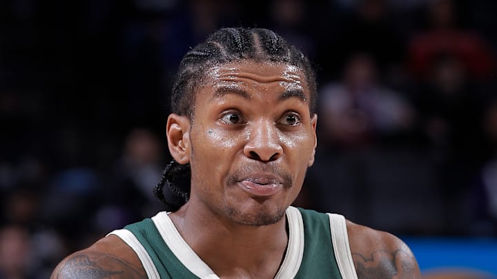 Milwaukee Bucks v Sacramento Kings