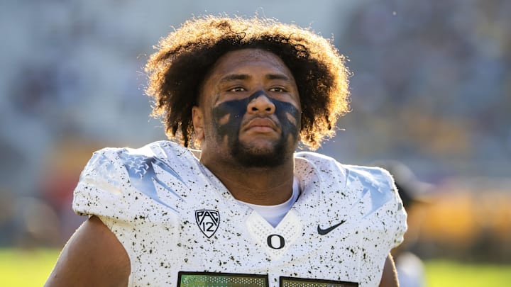 Nov 18, 2023; Tempe, Arizona, USA; Oregon Ducks offensive lineman Iapani Laloulu (72) against the Arizona State Sun Devils at Mountain America Stadium. Mandatory Credit: Mark J. Rebilas-Imagn Images