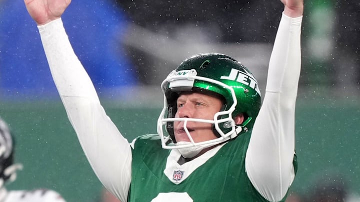Nov 30, 2025; East Rutherford, New Jersey, USA; New York Jets place kicker Nick Folk (6) reacts after making the game winning field goal goal against the Atlanta Falcons during the second half at MetLife Stadium. Mandatory Credit: Robert Deutsch-Imagn Images