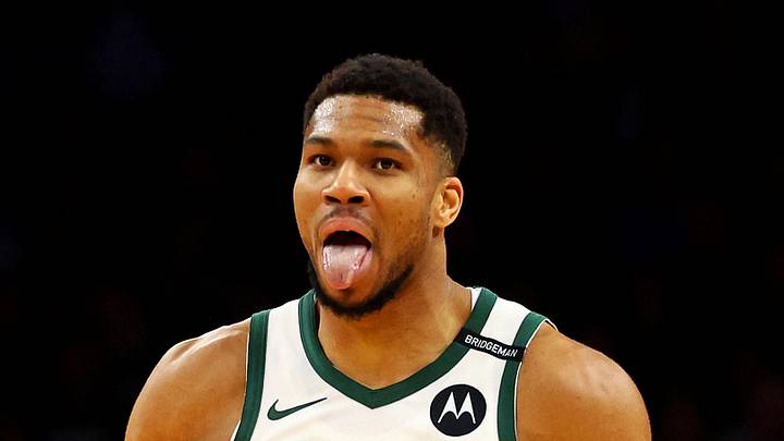 Milwaukee Bucks forward Giannis Antetokounmpo (34) reacts after a play during the second quarter against the Phoenix Suns at Footprint Center on Mar 24, 2025.