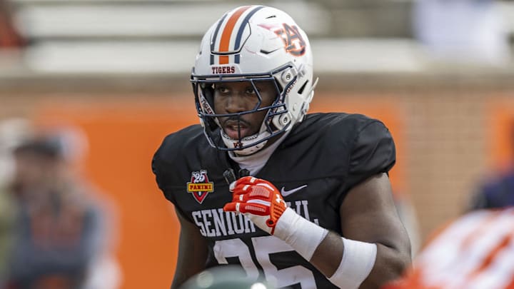 Jan 28, 2025; Mobile, AL, USA; American team linebacker Jalen McLeod of Auburn (35) lines up during Senior Bowl practice for the American team at Hancock Whitney Stadium. Mandatory Credit: Vasha Hunt-Imagn Images Jan 28, 2025; Mobile, AL, USA; American team linebacker Jalen McLeod of Auburn (35) lines up during Senior Bowl practice for the American team at Hancock Whitney Stadium. Mandatory Credit: Vasha Hunt-Imagn Images