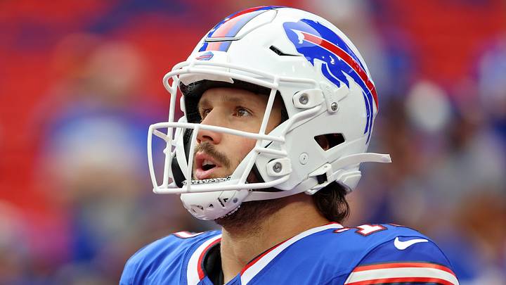 New England Patriots v Buffalo Bills