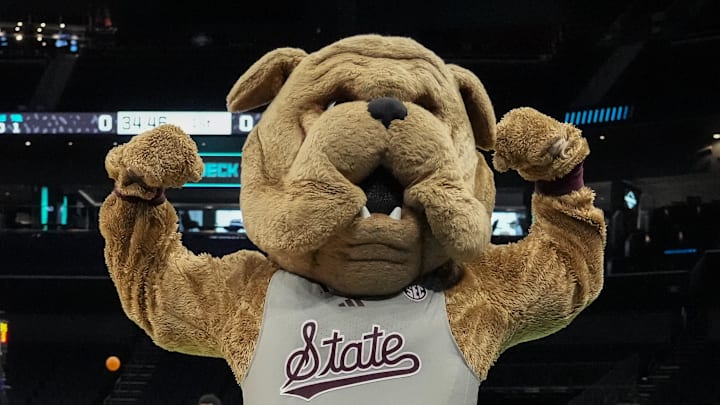 Mississippi State Bulldogs mascot Bully during practices at Spectrum Center.