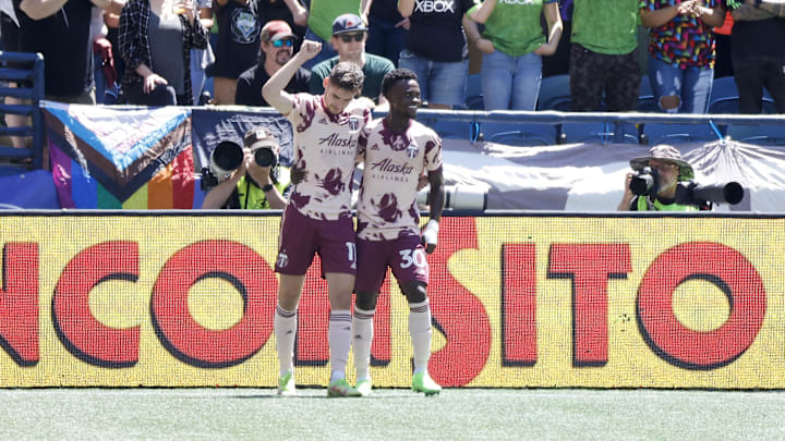 Niezgoda helped silence Lumen Field. 