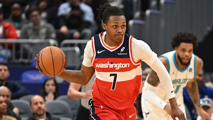 Oct 26, 2025; Washington, District of Columbia, USA; Washington Wizards guard Bub Carrington (7) dribbles the ball against the Charlotte Hornets during the first quarter at Capital One Arena. Mandatory Credit: Rafael Suanes-Imagn Images Oct 26, 2025; Washington, District of Columbia, USA; Washington Wizards guard Bub Carrington (7) dribbles the ball against the Charlotte Hornets during the first quarter at Capital One Arena. Mandatory Credit: Rafael Suanes-Imagn Images