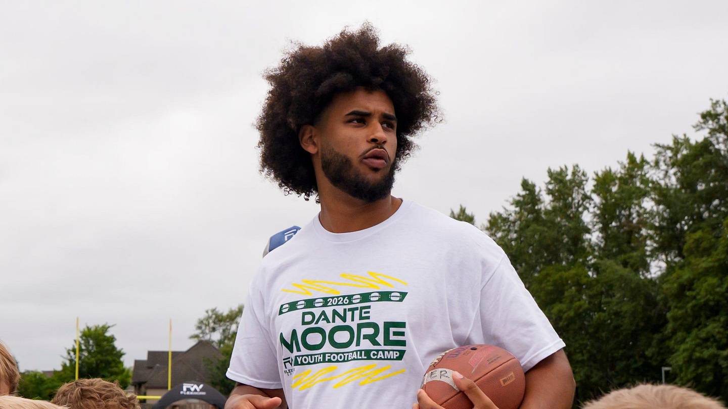 Oregon Ducks Get Candid About Heading to Japan For Football Showcase