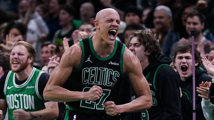 Nov 26, 2025; Boston, Massachusetts, USA; Boston Celtics guard Jordan Walsh (27) and Detroit Pistons guard Cade Cunningham (2) react after an out of bound ball called in the Celtics favor in the last seconds of the fourth quarter at TD Garden. Mandatory Credit: David Butler II-Imagn Images Nov 26, 2025; Boston, Massachusetts, USA; Boston Celtics guard Jordan Walsh (27) and Detroit Pistons guard Cade Cunningham (2) react after an out of bound ball called in the Celtics favor in the last seconds of the fourth quarter at TD Garden. Mandatory Credit: David Butler II-Imagn Images