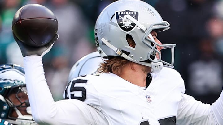 Dec 14, 2025; Philadelphia, Pennsylvania, USA; Las Vegas Raiders quarterback Kenny Pickett (15) throws the ball during the second quarter against the Philadelphia Eagles at Lincoln Financial Field. Mandatory Credit: Bill Streicher-Imagn Images