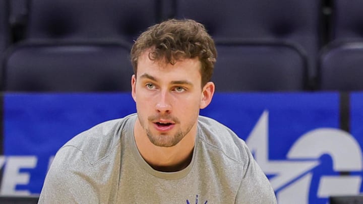 Orlando Magic forward Franz Wagner (22) warms up before the game against the Atlanta Hawks at Kia Center. 