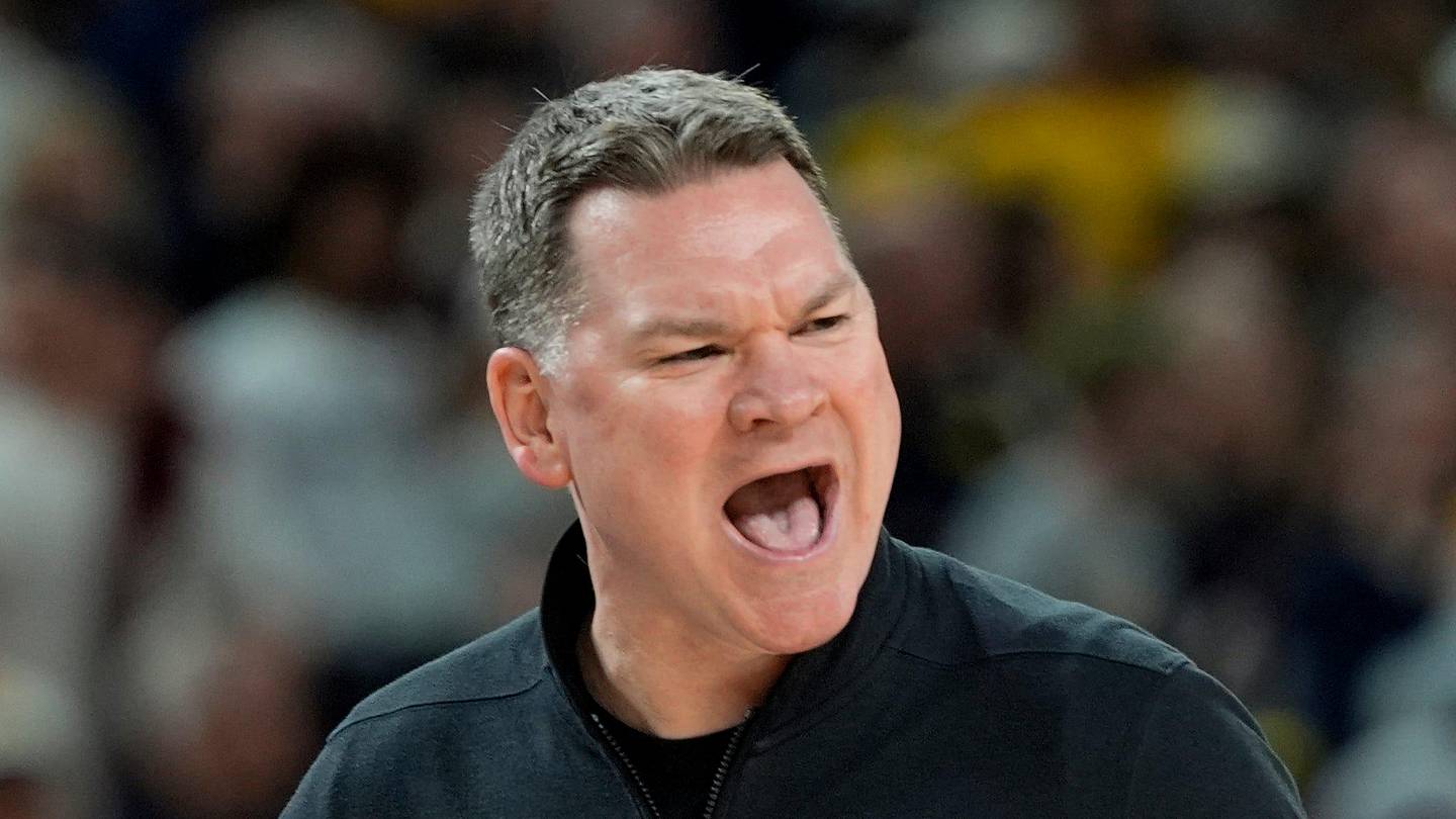 Wildcats Swing and Miss on Transfer Portal Big Man