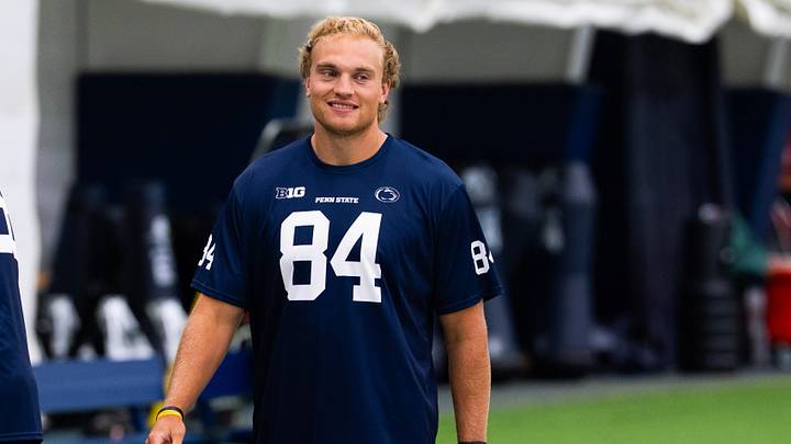 Penn State tight end Gabe Burkle (84)