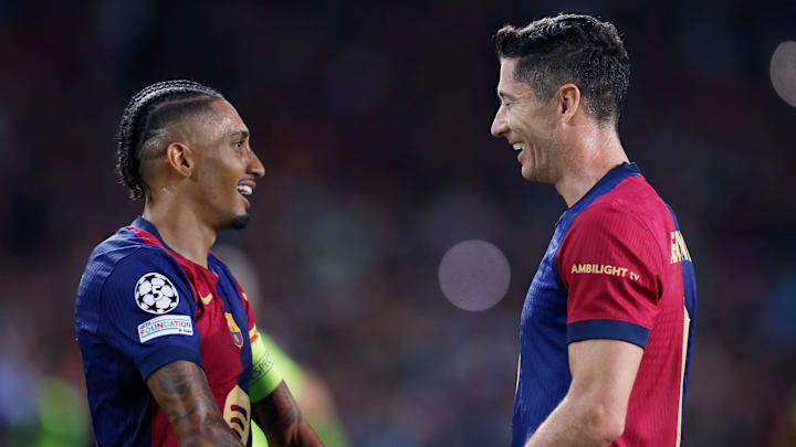Barcelona's Raphinha (left) and Robert Lewandowski (right) are fighting for the Champions League golden boot.