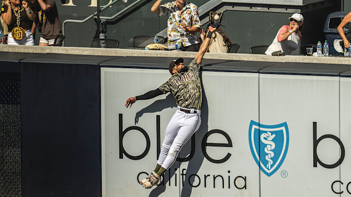 Fernando Tatís Jr. ganó el Guante de Oro en 2023 