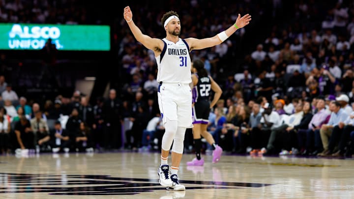 Dallas Mavericks, Klay Thompson