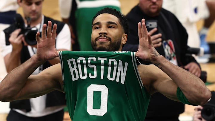 Mar 6, 2026; Boston, Massachusetts, USA; Boston Celtics forward Jayson Tatum (0) shows his jersey to the crowd before taking the court for the first quarter against the Dallas Mavericks at TD Garden. Mandatory Credit: Winslow Townson-Imagn Images Mar 6, 2026; Boston, Massachusetts, USA; Boston Celtics forward Jayson Tatum (0) shows his jersey to the crowd before taking the court for the first quarter against the Dallas Mavericks at TD Garden. Mandatory Credit: Winslow Townson-Imagn Images