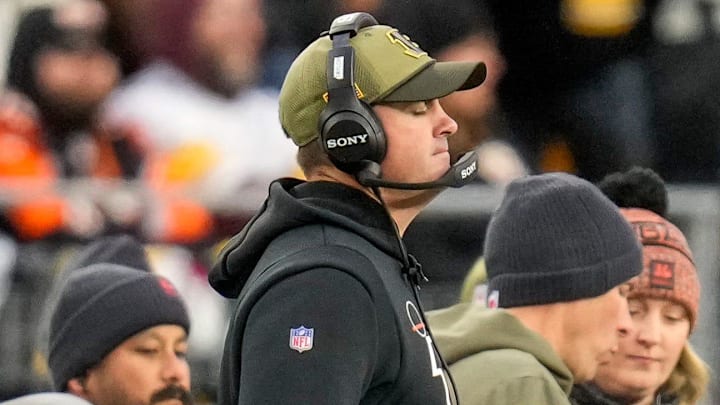 Cincinnati Bengals head coach Zac Taylor reacts after a Steelers touchdown in the fourth quarter of the NFL Week 11 game between the Pittsburgh Steelers and the Cincinnati Bengals at Acrisure Stadium in Pittsburgh on Sunday, Nov. 16, 2025. The Bengals lost 34-12. Cincinnati Bengals head coach Zac Taylor reacts after a Steelers touchdown in the fourth quarter of the NFL Week 11 game between the Pittsburgh Steelers and the Cincinnati Bengals at Acrisure Stadium in Pittsburgh on Sunday, Nov. 16, 2025. The Bengals lost 34-12.