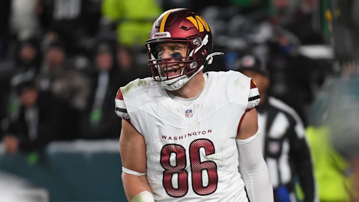 Nov 14, 2024; Philadelphia, Pennsylvania, USA; Washington Commanders tight end Zach Ertz (86) against the Philadelphia Eagles at Lincoln Financial Field. Mandatory Credit: Eric Hartline-Imagn Images Nov 14, 2024; Philadelphia, Pennsylvania, USA; Washington Commanders tight end Zach Ertz (86) against the Philadelphia Eagles at Lincoln Financial Field. Mandatory Credit: Eric Hartline-Imagn Images