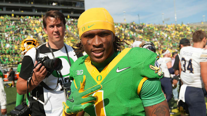 oregon ducks dakorien moore malik benson receiver nil transfer portal recruiting dante moore dan lanning evan stewart injury