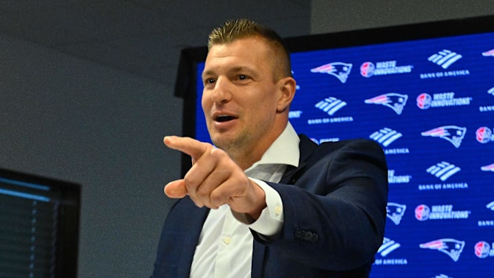 Former New England Patriots tight end and current FOX Sports analyst Rob Gronkowski