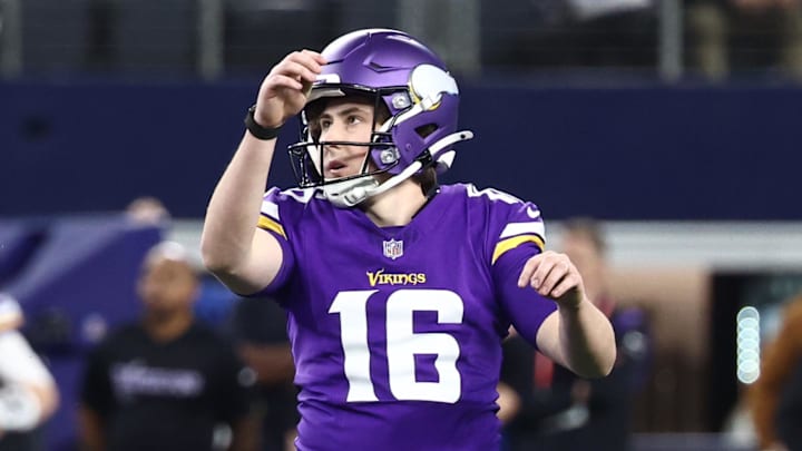 Minnesota Vikings kicker Will Reichard faces the Green Bay Packers in Week 18. Minnesota Vikings kicker Will Reichard faces the Green Bay Packers in Week 18.