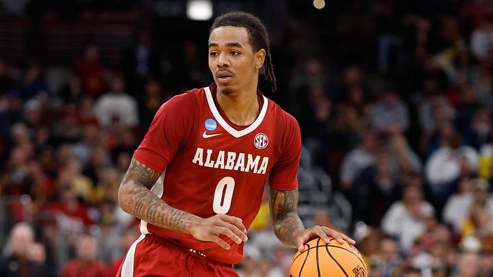 Mar 27, 2026; Chicago, IL, USA; Alabama Crimson Tide guard Labaron Philon Jr. (0) looks to pass during the first half against the Michigan Wolverines during a Sweet Sixteen game of the Midwest Regional of the men's 2026 NCAA Tournament at United Center. Mandatory Credit: Kamil Krzaczynski-Imagn Images Mar 27, 2026; Chicago, IL, USA; Alabama Crimson Tide guard Labaron Philon Jr. (0) looks to pass during the first half against the Michigan Wolverines during a Sweet Sixteen game of the Midwest Regional of the men's 2026 NCAA Tournament at United Center. Mandatory Credit: Kamil Krzaczynski-Imagn Images