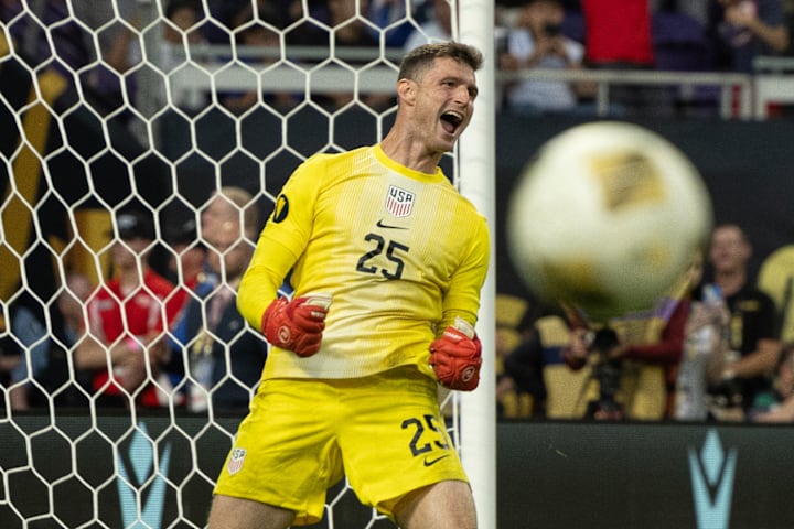 แม็ต ฟรีส