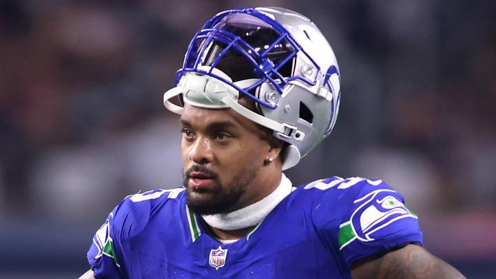 Nov 30, 2023; Arlington, Texas, USA; Seattle Seahawks defensive end Dre'Mont Jones (55) looks on during the first half against the Dallas Cowboys at AT&T Stadium. Mandatory Credit: Tim Heitman-Imagn Images Nov 30, 2023; Arlington, Texas, USA; Seattle Seahawks defensive end Dre'Mont Jones (55) looks on during the first half against the Dallas Cowboys at AT&T Stadium. Mandatory Credit: Tim Heitman-Imagn Images