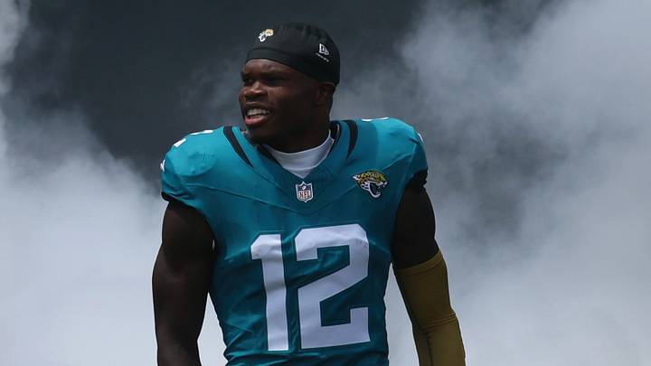 Sep 13, 2026; Jacksonville, Florida, USA; Jacksonville Jaguars wide receiver Travis Hunter (12) during player introductions before the game against the Cleveland Browns at EverBank Stadium. Mandatory Credit: Nathan Ray Seebeck-Imagn Images Sep 13, 2026; Jacksonville, Florida, USA; Jacksonville Jaguars wide receiver Travis Hunter (12) during player introductions before the game against the Cleveland Browns at EverBank Stadium. Mandatory Credit: Nathan Ray Seebeck-Imagn Images