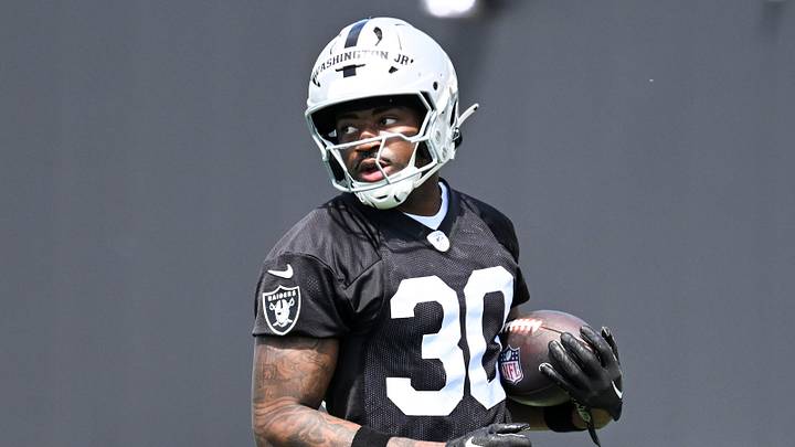 Las Vegas Raiders RB Mike Washington Jr.