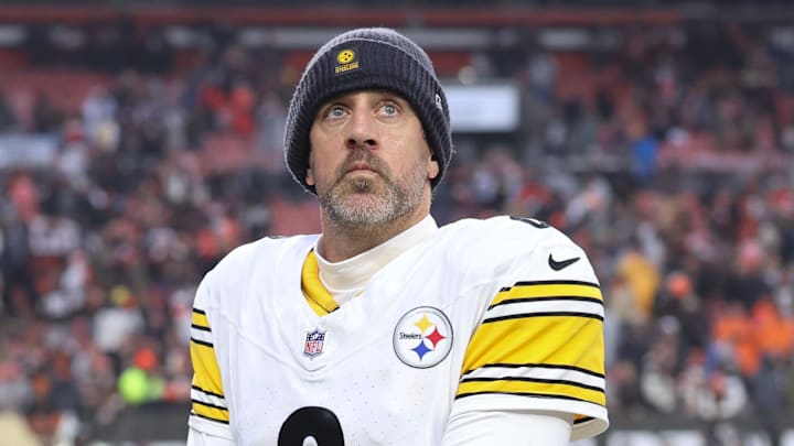 Dec 28, 2025; Cleveland, Ohio, USA; Pittsburgh Steelers quarterback Aaron Rodgers (8) looks on after the game against the Cleveland Browns at Huntington Bank Field. Mandatory Credit: Scott Galvin-Imagn Images Dec 28, 2025; Cleveland, Ohio, USA; Pittsburgh Steelers quarterback Aaron Rodgers (8) looks on after the game against the Cleveland Browns at Huntington Bank Field. Mandatory Credit: Scott Galvin-Imagn Images