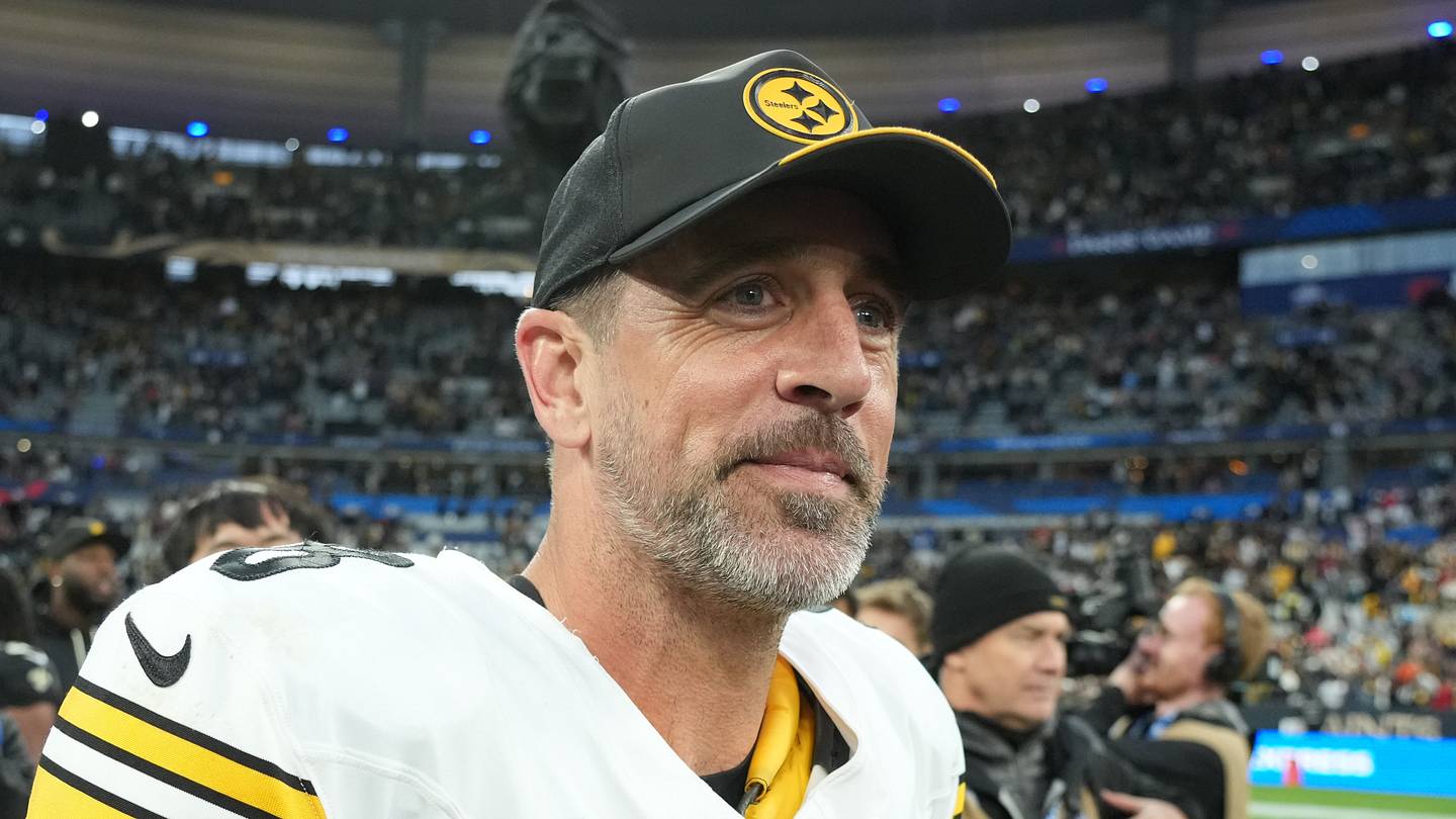 2026 NFL Trade Deadline: 3 teams that should be sellers (but probably won't)