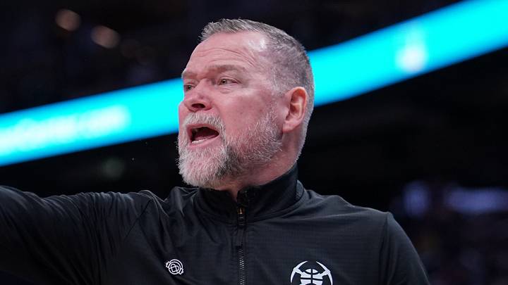 Apr 4, 2025; San Francisco, California, USA; Denver Nuggets head coach Michael Malone yells direction during a game against the Golden State Warriors in the third period at Chase Center. Mandatory Credit: David Gonzales-Imagn Images Apr 4, 2025; San Francisco, California, USA; Denver Nuggets head coach Michael Malone yells direction during a game against the Golden State Warriors in the third period at Chase Center. Mandatory Credit: David Gonzales-Imagn Images