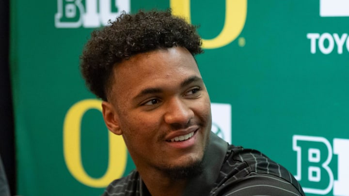 Oregon tight end Kenyon Sadiq talks with reporters during Oregon football’s Media Day on July 28, 2025, at Autzen Stadium in Eugene.