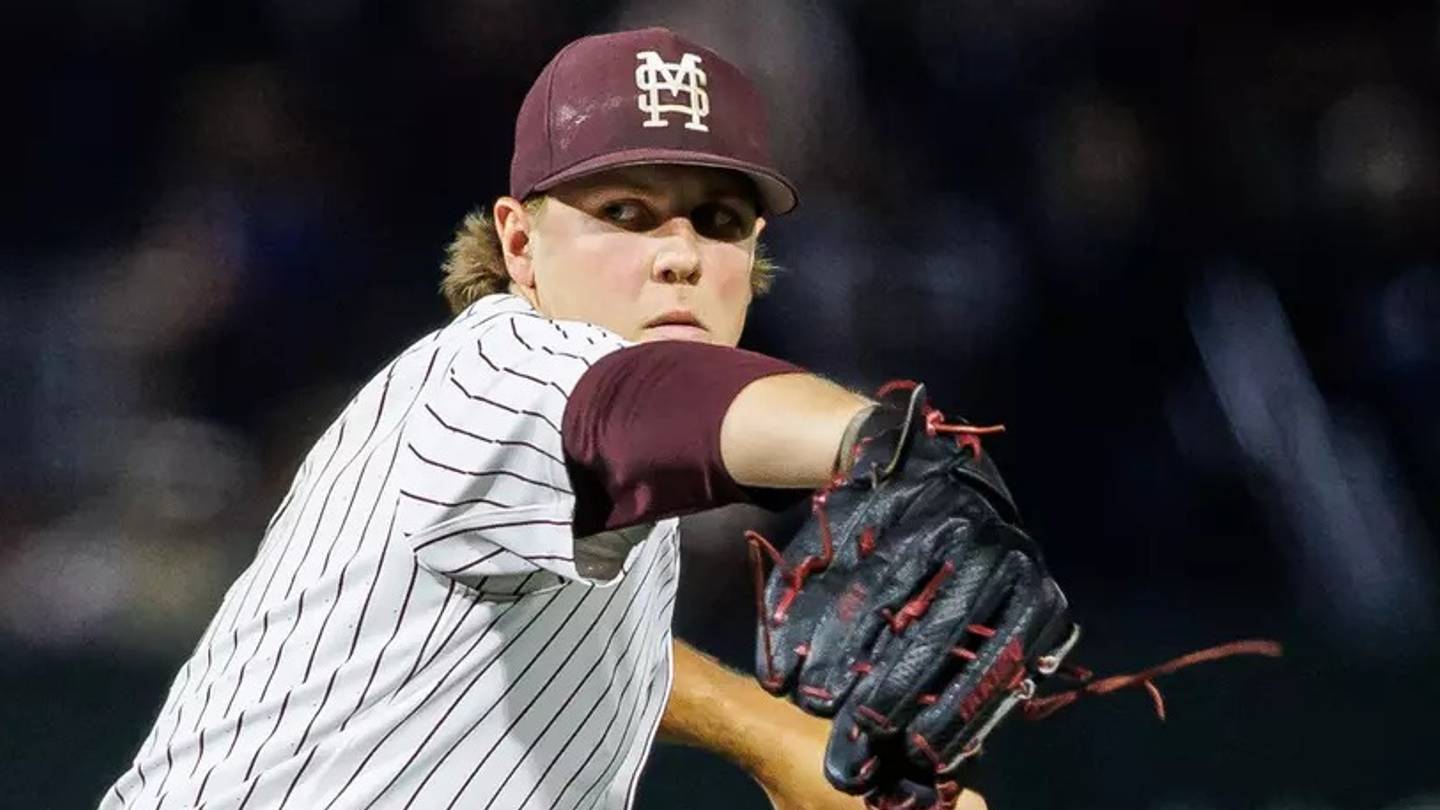 Mississippi State Keeps Rotation Steady as Texas A&M Shuffles Staff