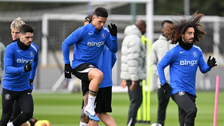 Les Blues à l'entrainement avant d'affronter le PSG