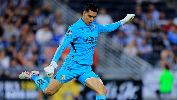 Raúl 'Tala' Rangel fue expulsado ante Mazatlán y eso le daría la oportunidad a Eduardo García de mostrarse una vez más