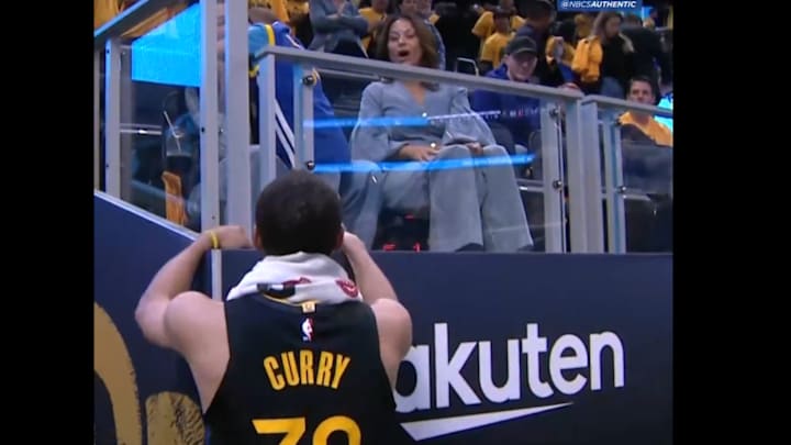 Curry and the Warriors struggled to get any offense going in the fourth quarter against the Rocketes Curry and the Warriors struggled to get any offense going in the fourth quarter against the Rocketes